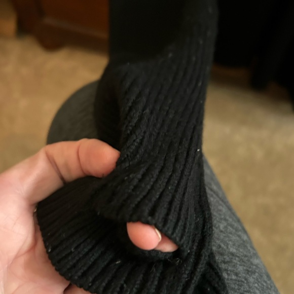 EUC Lululemon Athletica Black Women's Cardigan, Size 14 - Picture 10 of 16